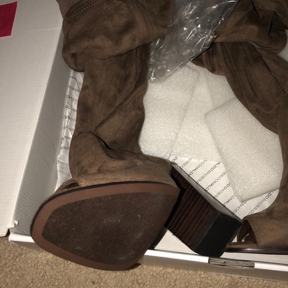 Over knee boots - Picture 3 of 4